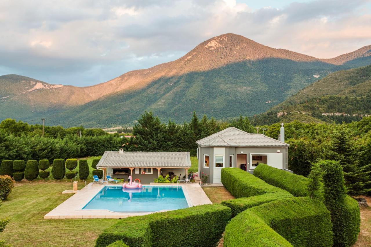 Villa Stymfalia - Luxury Mansion With Private Pool Karteri  Buitenkant foto
