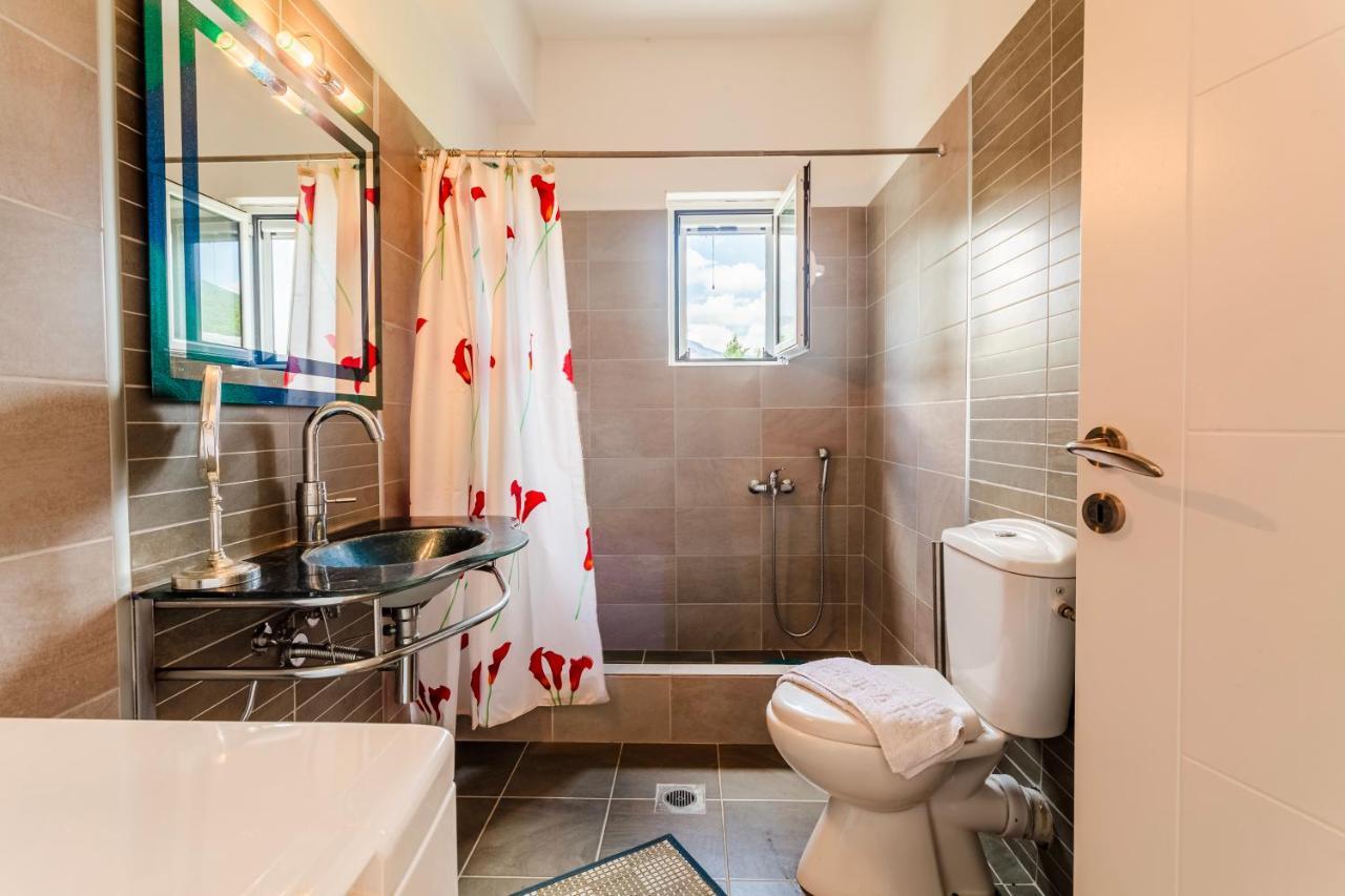 Villa Stymfalia - Luxury Mansion With Private Pool Karteri  Buitenkant foto