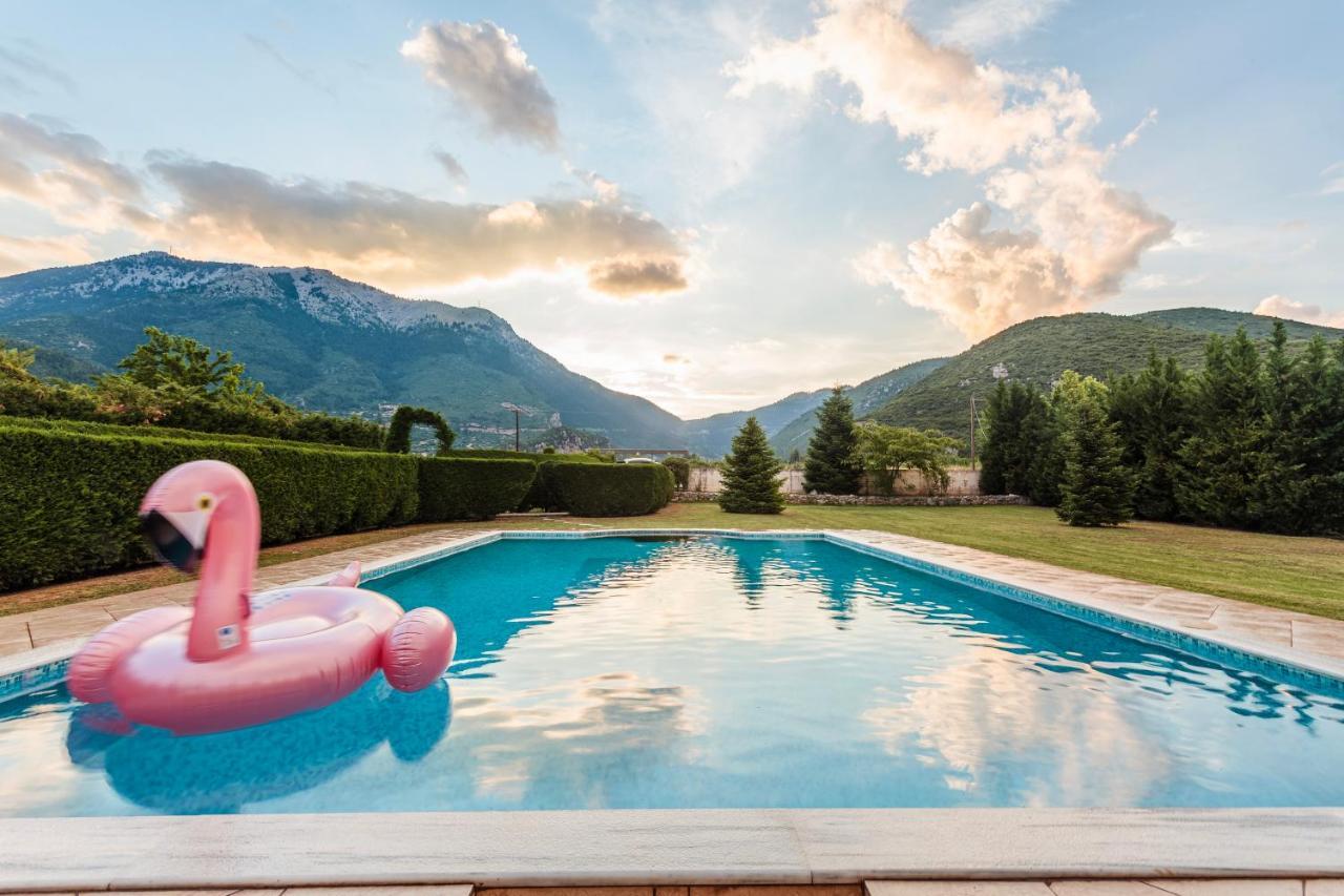 Villa Stymfalia - Luxury Mansion With Private Pool Karteri  Buitenkant foto